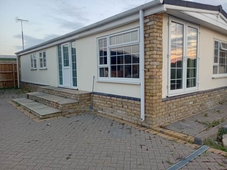 4 bedroom Static Chalet