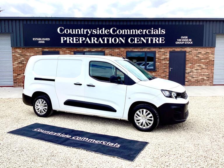 2021 Peugeot Partner 1.5HDI 100 PROFESSIONAL PREMIUM / ONE OWNER / CREW VAN / 5 SEATER PANEL VAN ...