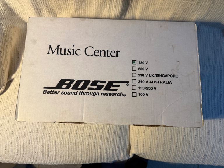 Bose Lifestyle 25 Music Centre System – 120V Spares or Repair – Remote, Media Centre & Parts