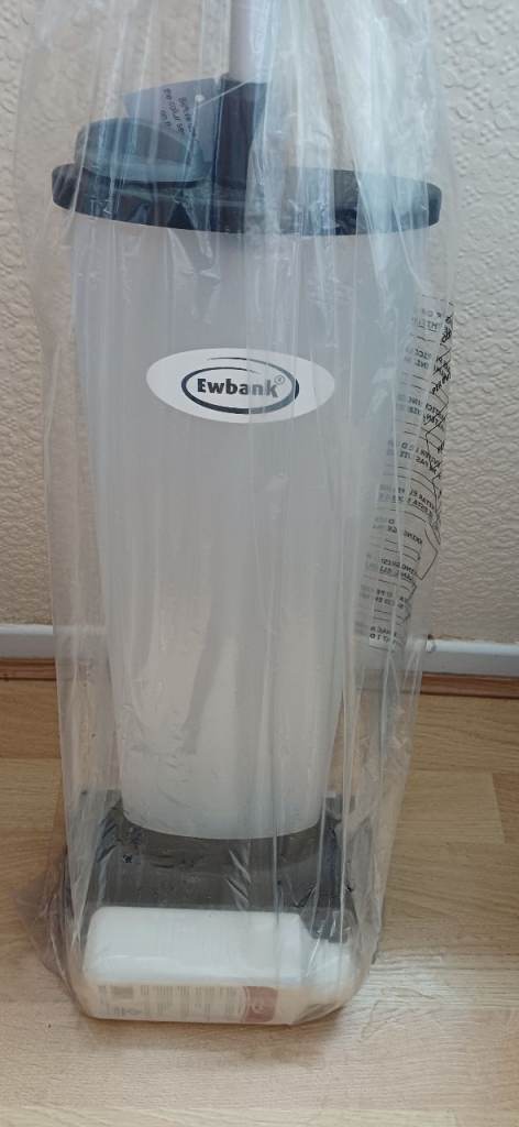 Ewbank 250 Carpet Shampooer – Brand New in Box