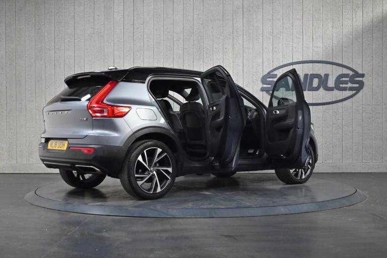 2018 Volvo XC40 2.0 D4 R-Design Pro Auto AWD Euro 6 (s/s) 5dr ESTATE Diesel Automatic