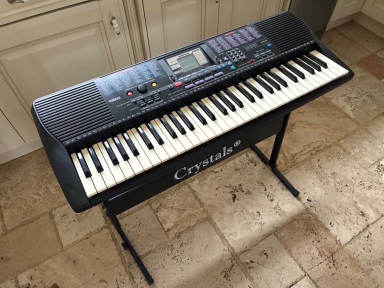 Keyboard Yamaha PSR-220