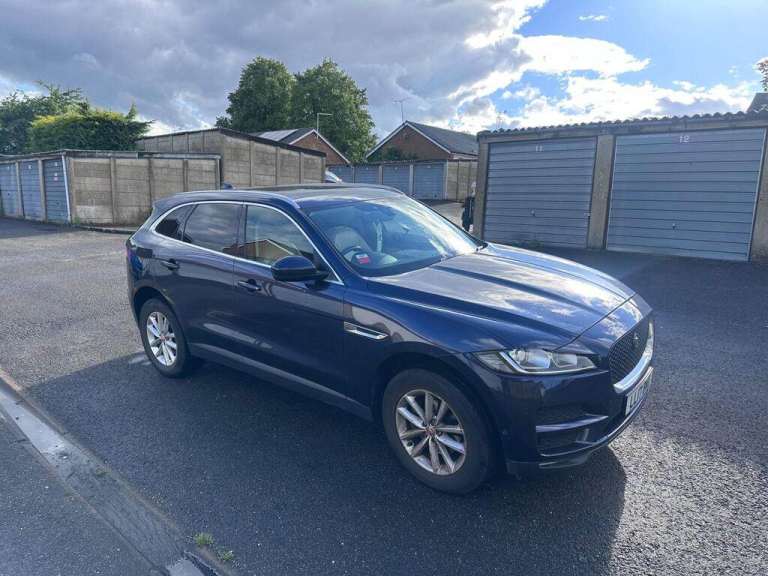 Jaguar F-PACE 2.0 D180 Portfolio AWD Auto | Pan Roof | Cream Leather | FSH