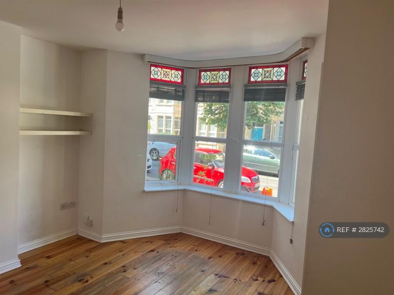 1 bedroom flat in Sefton Park Road, Bristol, BS7 (1 bed) (#2825742)