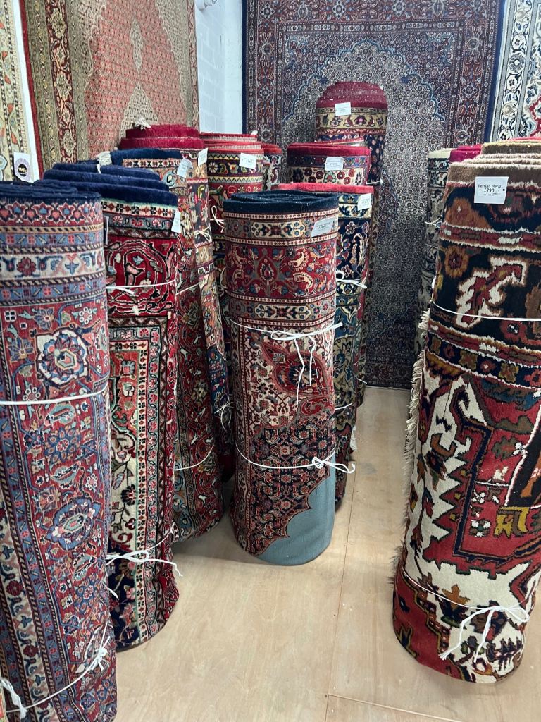 Romanian kirman rug 240x370cm