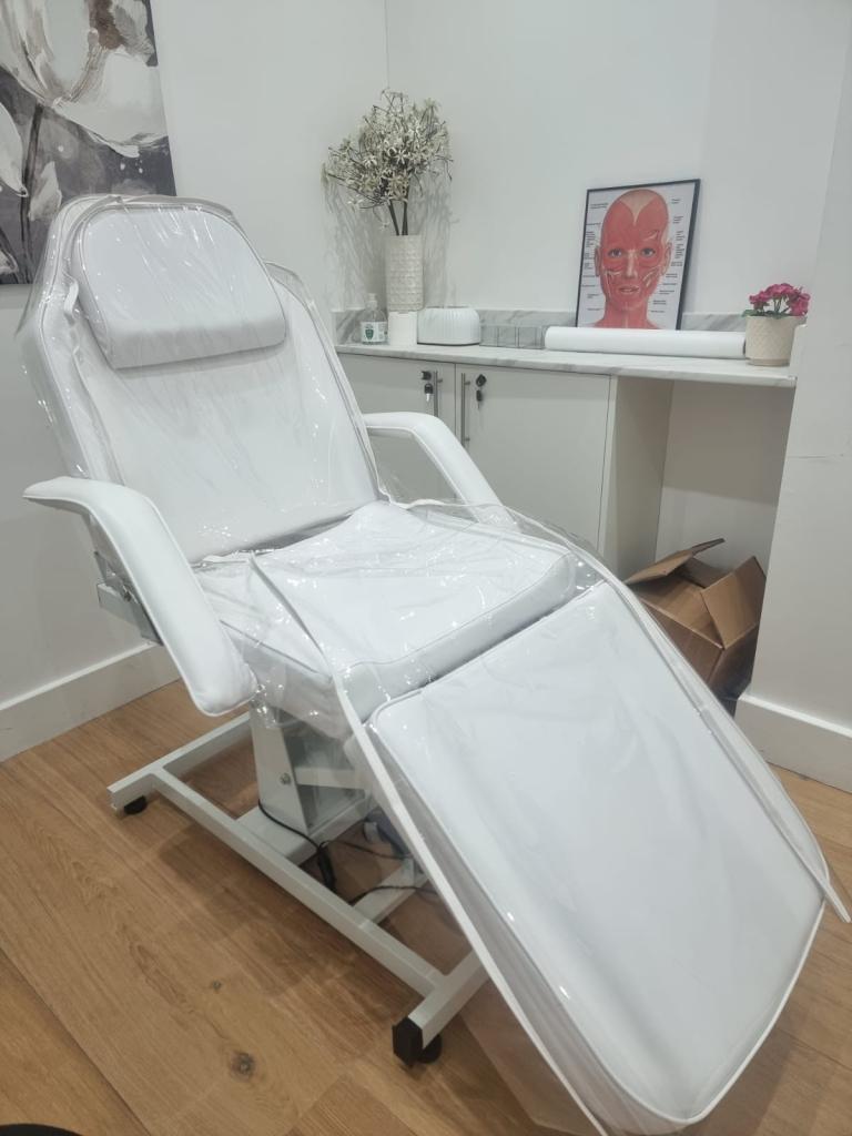 Brand new Treatment Bed, Chair , Mobile sink