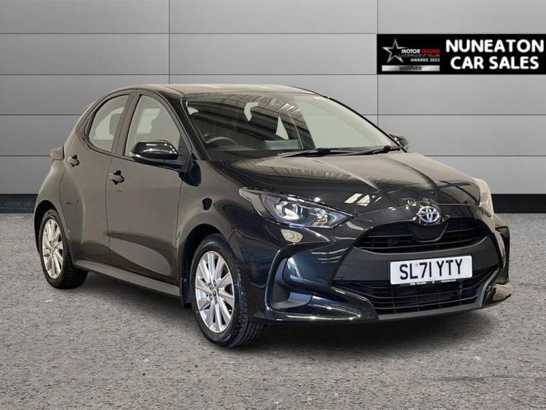 2021 Toyota Yaris 1.5 VVT-h Icon Hatchback 5dr Petrol Hybrid E-CVT Euro 6 (s/s) (116 ps) Hatchbac...