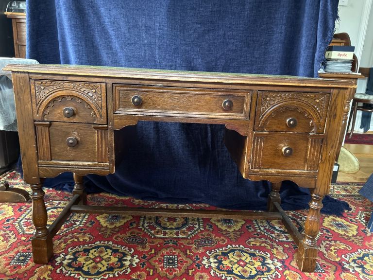 Solid Wood Keyhole Leather Topped Desk