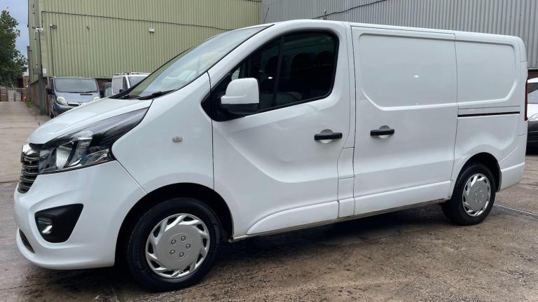 2018 Vauxhall Vivaro 1.6 CDTi 2900 Sportive L1 H1 Euro 6 5dr PANEL VAN Diesel Manual