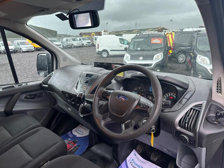 2018 Ford Transit Custom 2.0 TDCi 105ps Low Roof D/Cab Van PANEL VAN DIESEL Manual