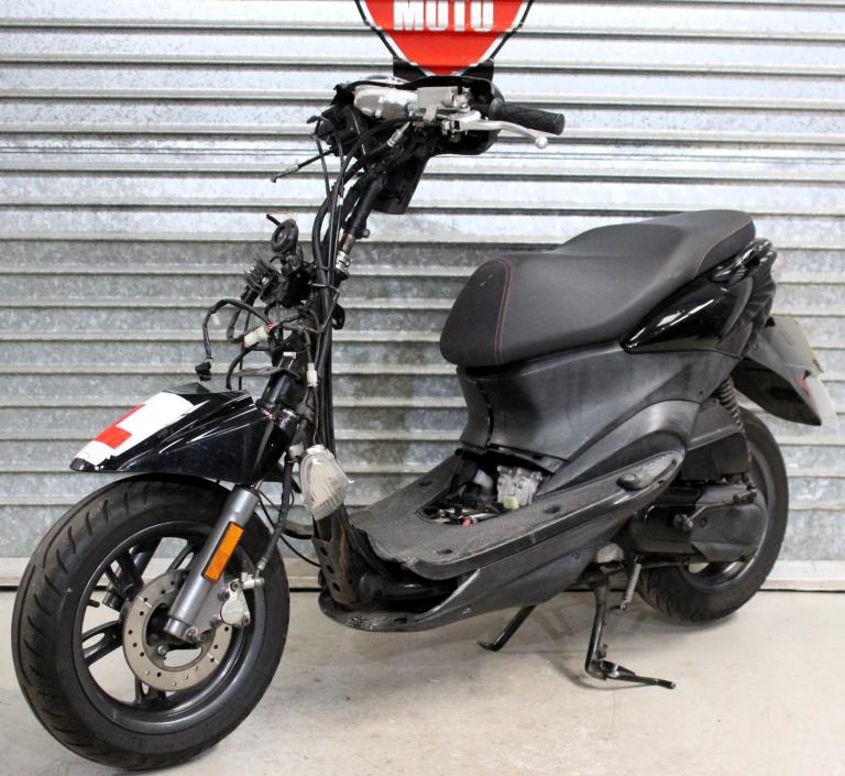 2018 68 YAMAHA NEOS 50 4T YN 49 cc MOPED SCOOTER ENGINE FRAME PROJECT HPI CLEAR