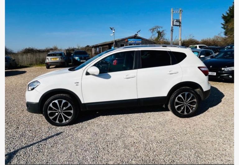 White Nissan quashqai N tec edition. SWAPS WANTED 