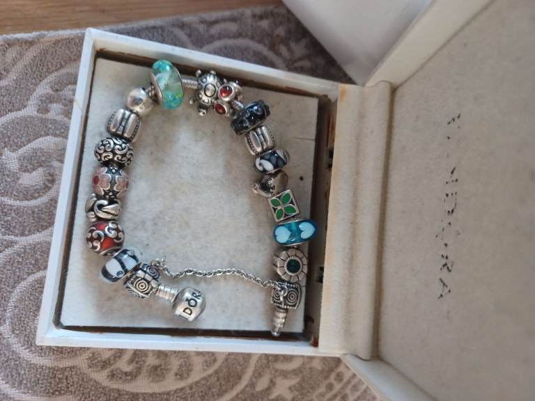 Pandora Charm Bracelet with Mixed Charms – Good Condition
