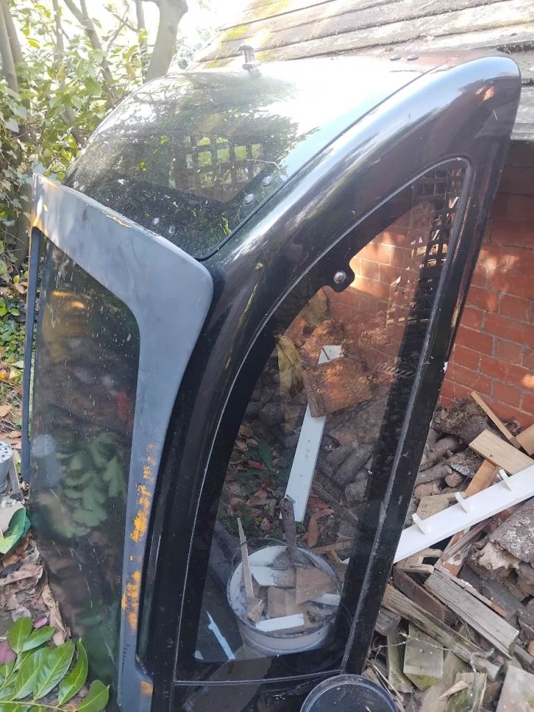 L200 truck back 
