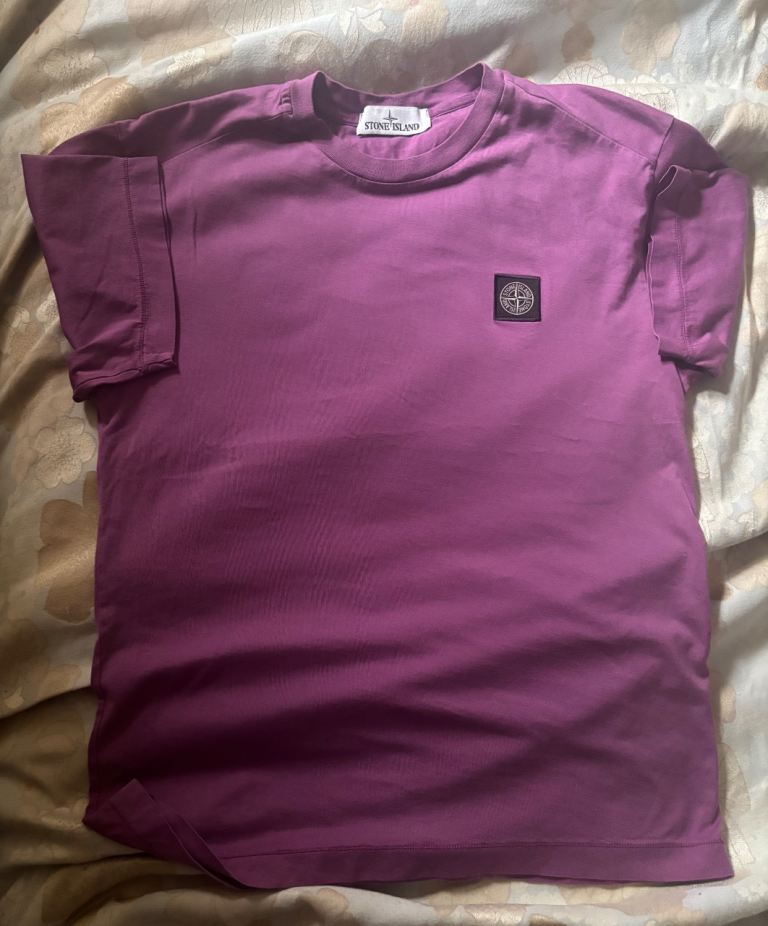 Stone island tshirt 