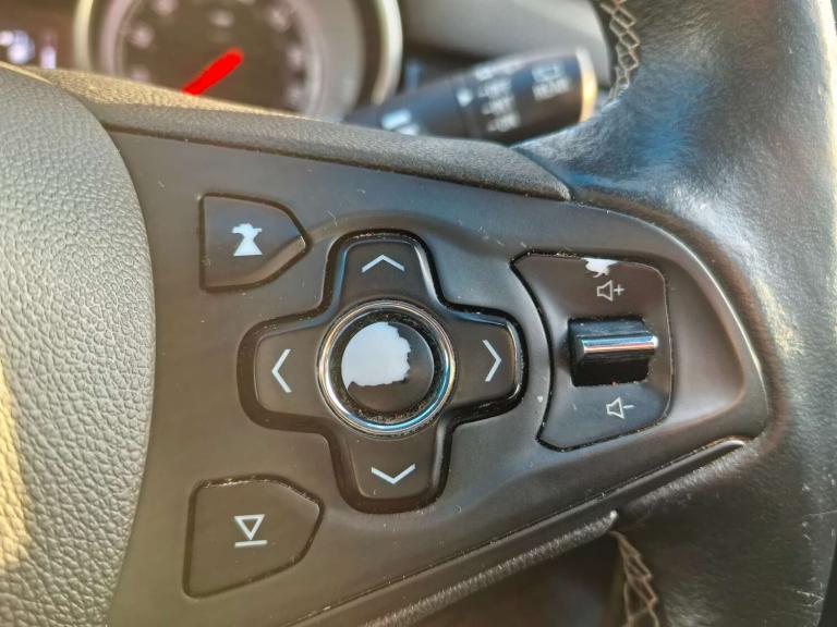 2017 Vauxhall Astra 1.4 Astra Elite Nav T 5dr - Full Service History - High Spec! Hatchback Petro...