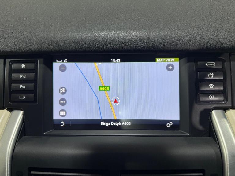 2017 Land Rover Discovery Sport 2.0 TD4 HSE Luxury Auto 4WD Euro 6 (s/s) 5dr ESTATE Diesel Automatic