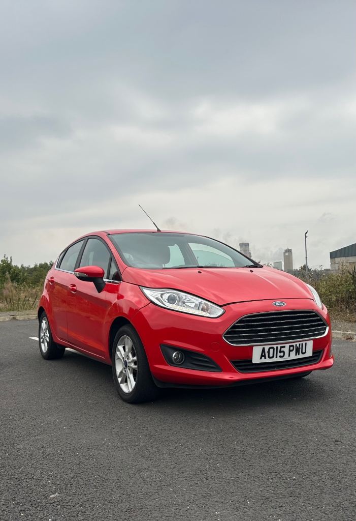 Ford, FIESTA, Hatchback, 2015, Manual, 1241 (cc), 5 doors