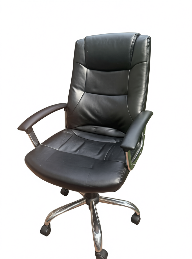 2 Chairs & 1 coffee table