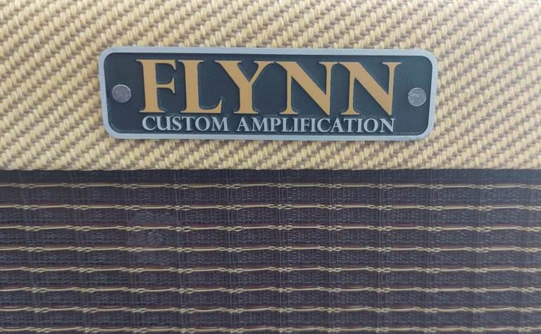 Flynn Custom Amplification - 1956 Fender Tweed Twin Amp Circuit & Rory Gallagher Hawk Booster Pedal