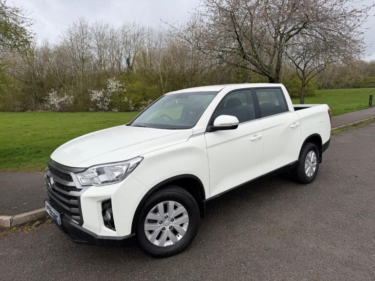 2023 23 SSANGYONG MUSSO 2.2 D 202 EX 4WD WHITE DOUBLE CAB PICK-UP MANUAL