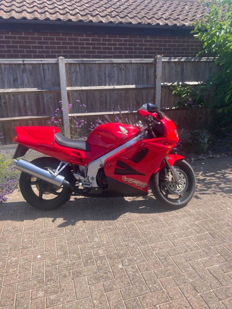 1997 Honda VFR750 (RC36) — Under 6,000 Miles — Immaculate & Original
