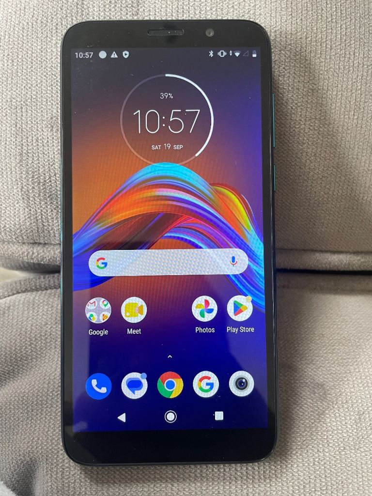 Motorola Moto E6 Play 32GB – Blue, Good Condition