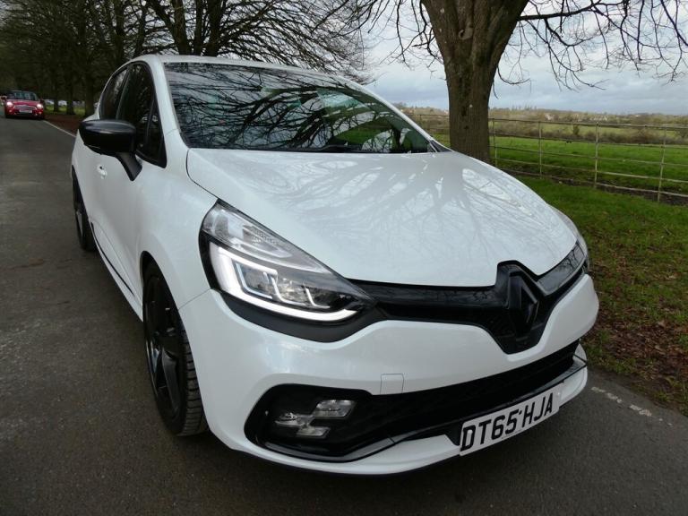 2016 Renault Clio 1.6 TCe Renaultsport Nav Hatchback 5dr Petrol Auto Euro 6 (200 ps) Hatchback Pe...