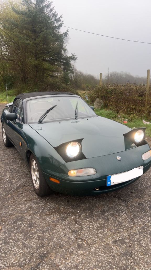 Classic Mazda MX-5 Convertible – Green, Good Condition