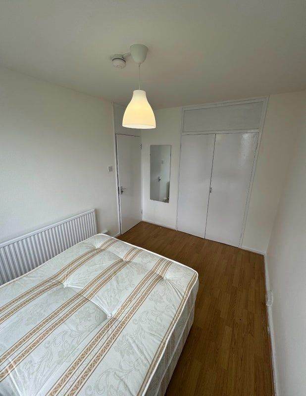 🏡 Amazing single room in refurbished house E14 ❤️