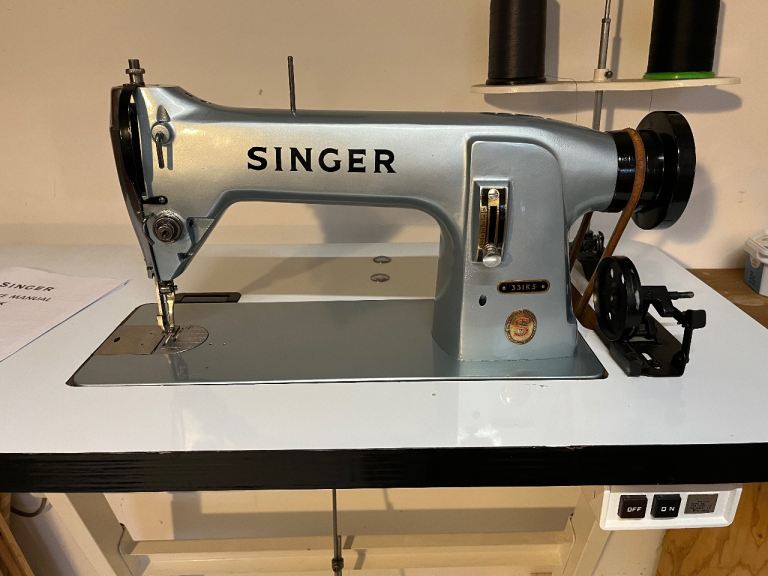 Singer 331K5 Industrial walking foot sewing machine