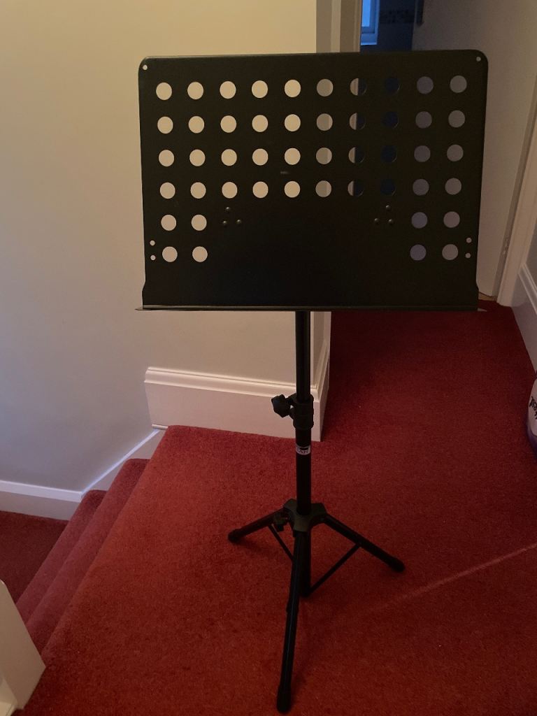 Music stand