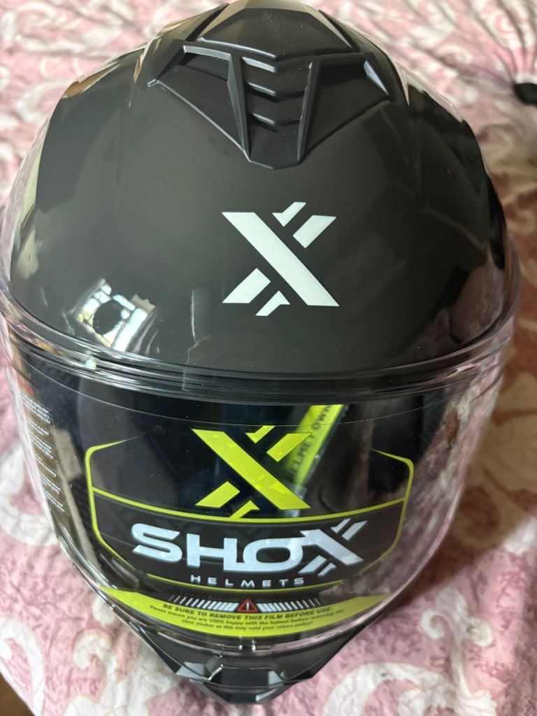 Shox helmet medium 