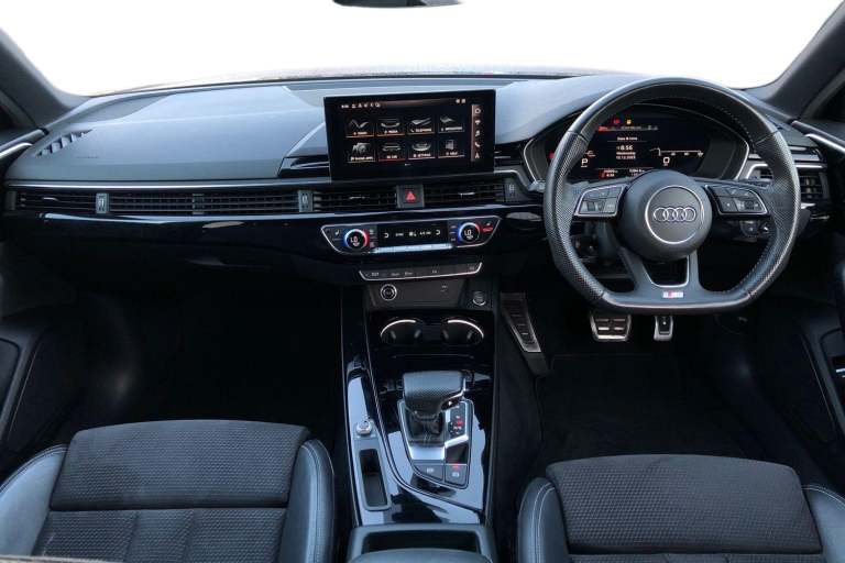 2019 Audi A4 35 TFSI Black Edition 5dr S Tronic Estate PETROL Automatic