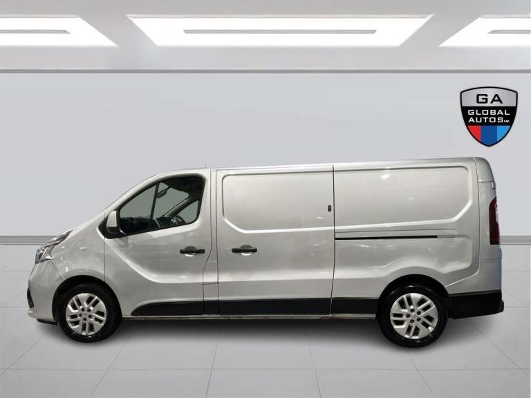 2021 Renault Trafic 2.0 dCi ENERGY 30 Sport LWB Standard Roof Euro 6 (s/s) 5dr PANEL VAN Diesel M...