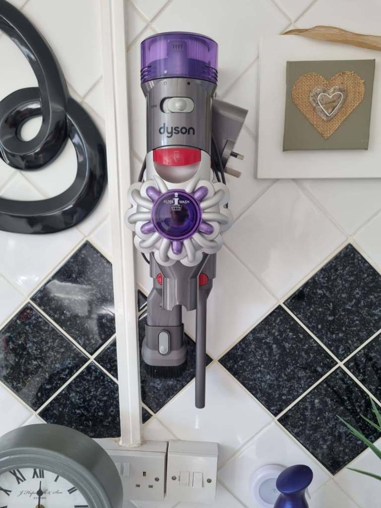 Dyson V8 Cordless Vacuum