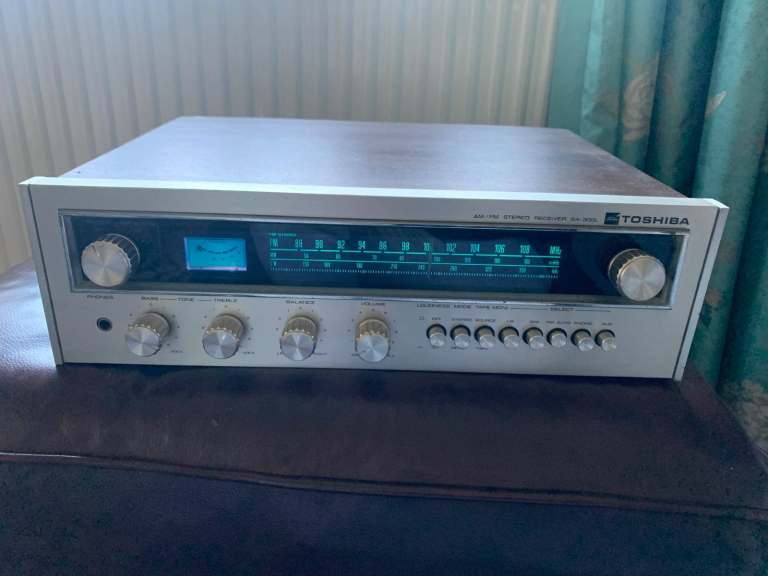 Toshiba SA-300l Stereo Receiver – Vintage Hi-Fi, Good Condition