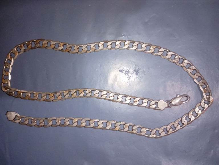 925 silver for sale scrap value is £50 to £60 pounds 