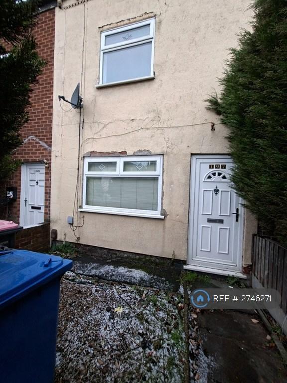 2 bedroom house in Moorside Road, Swinton, Manchester, M27 (2 bed) (#2746271)