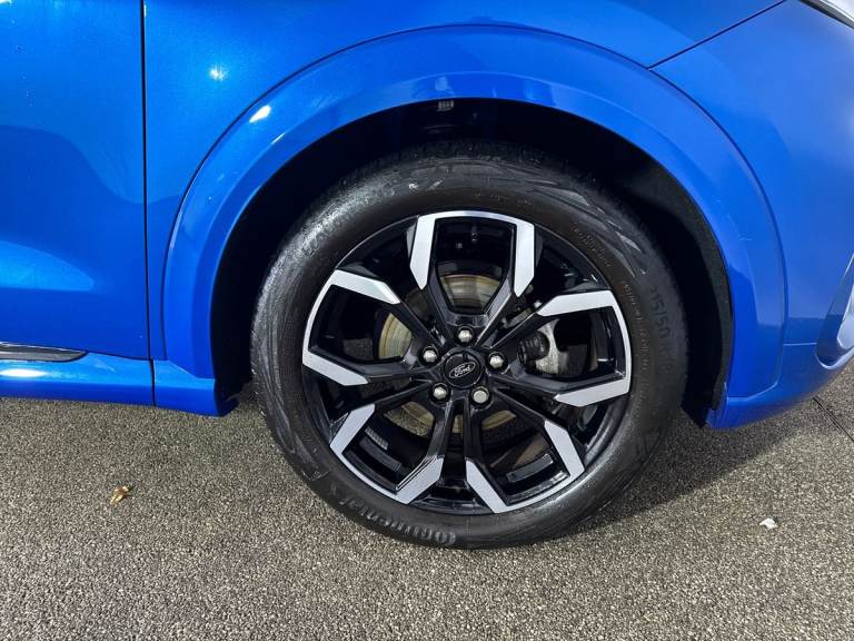 2024 Ford Puma 1.0 EcoBoost Hybrid mHEV ST-Line X 5dr Hatchback Petrol Manual