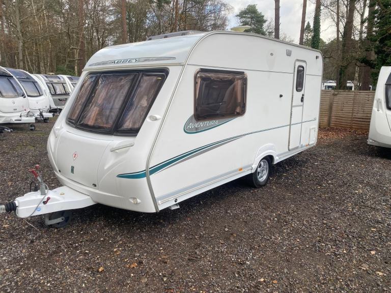 ABBEY AVENTURA 315 - 2006 - 2 BERTH - END WASHROOM - EXCELLENT CONDITION 
