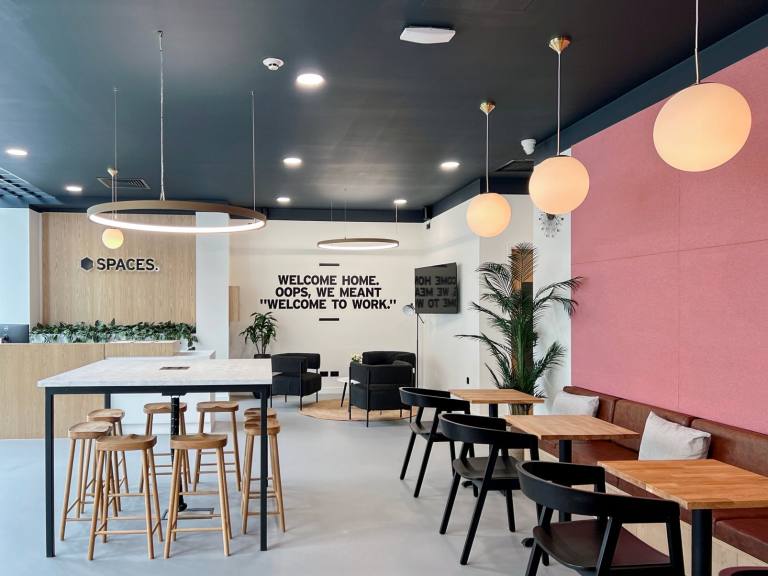 Wolverhampton - WV1 1LD \ Monthly Coworking Membership
