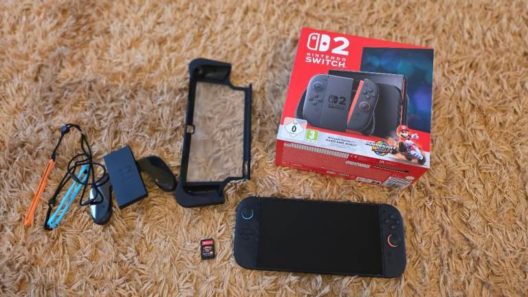 Nintendo Switch 2 With Minecraft dungeons 