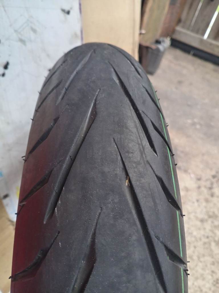 110 80 14 scooter tyre