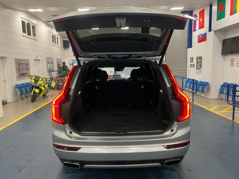 2016 Volvo XC90 R-DESIGN POWERPULSE 2.0D5 235PS AUTO 7 SEAT AWD 4X4 ESTATE EURO 6 ------- ESTATE ...