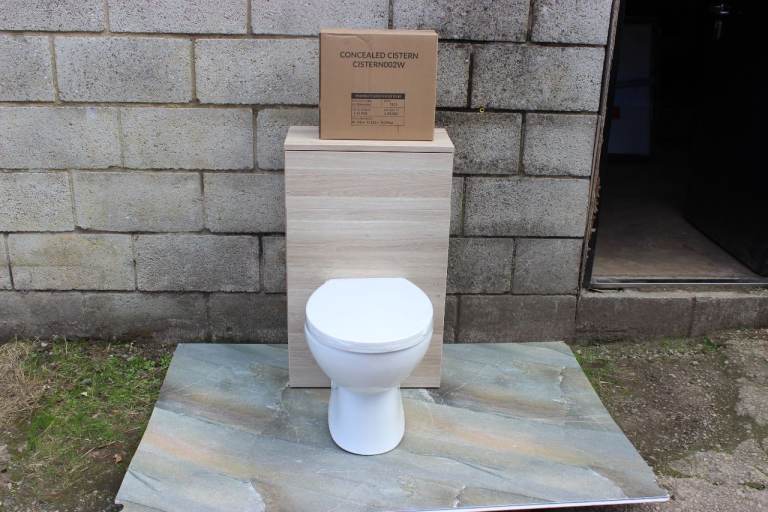 BTW Toilet With Oak Effect Pedestal Inc Concealed Cistern Kit