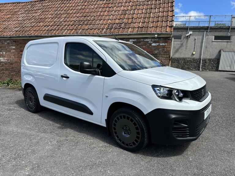 PEUGEOT PARTNER 1.5 BlueHDi 1000 Professional 2020