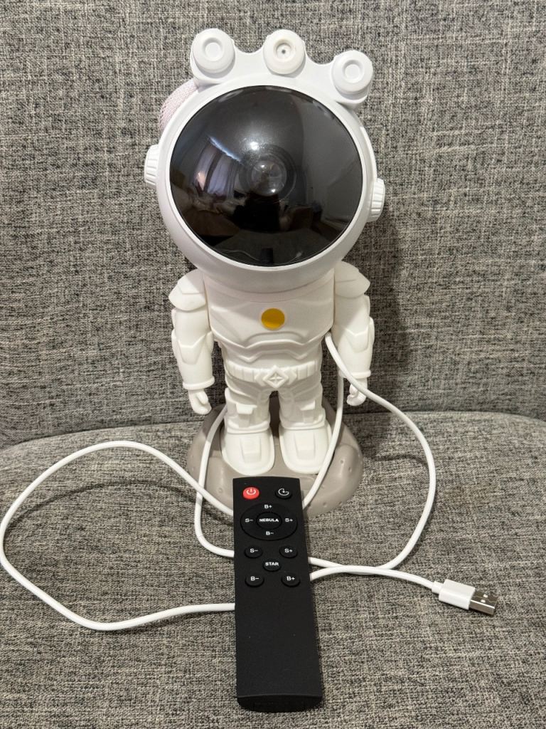 Astronaut Star Projector Lamp with Remote Control