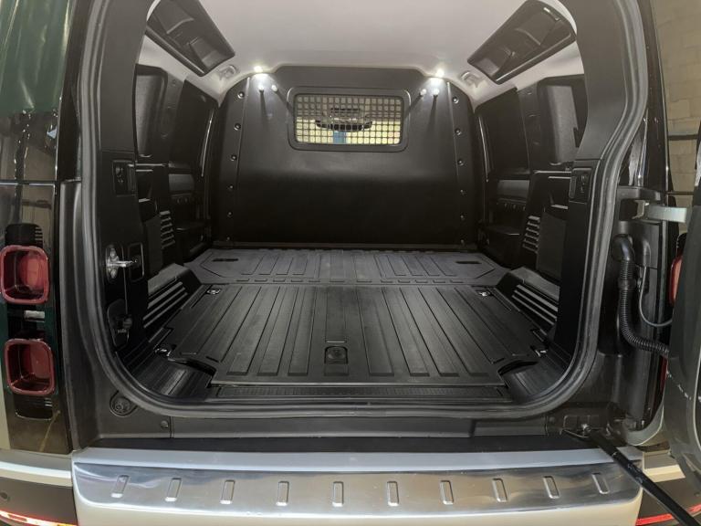 2023 Land Rover Defender 3.0 D250 Hard Top Auto PANEL VAN DIESEL Automatic