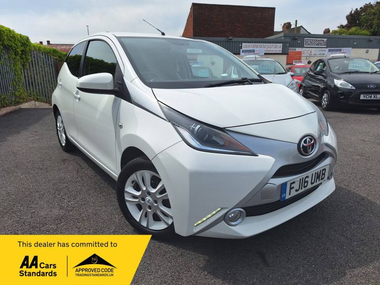 TOYOTA AYGO 1.0 VVT-i x-pure 2016